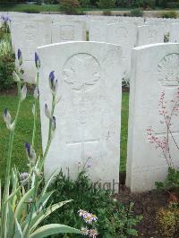 Etaples Military Cemetery - Phelps, S